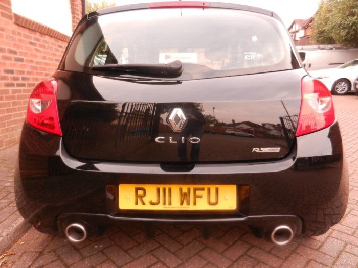 2011 Renault Clio 2.0 16V 3dr image 5