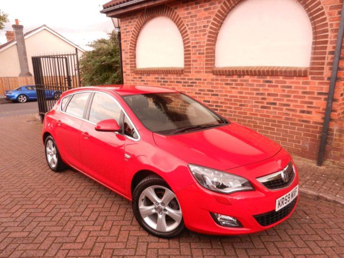 2009 Vauxhall Astra 1.6i 16V SRi 5dr image 1