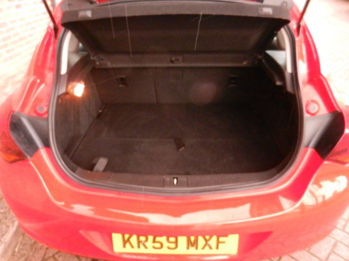 2009 Vauxhall Astra 1.6i 16V SRi 5dr image 9