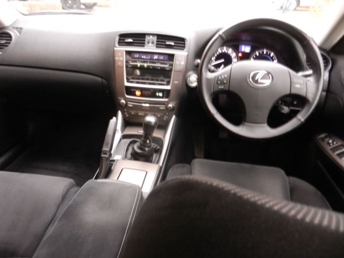 2009 Lexus IS 2.2 220d SE 4dr image 6