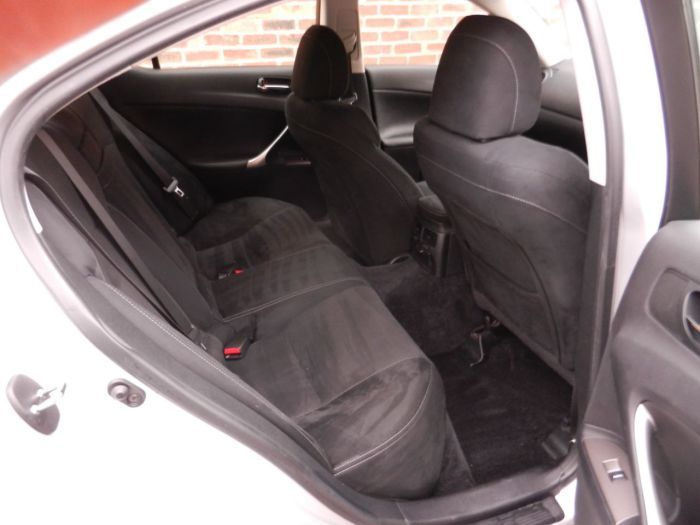 2009 Lexus IS 2.2 220d SE 4dr image 7