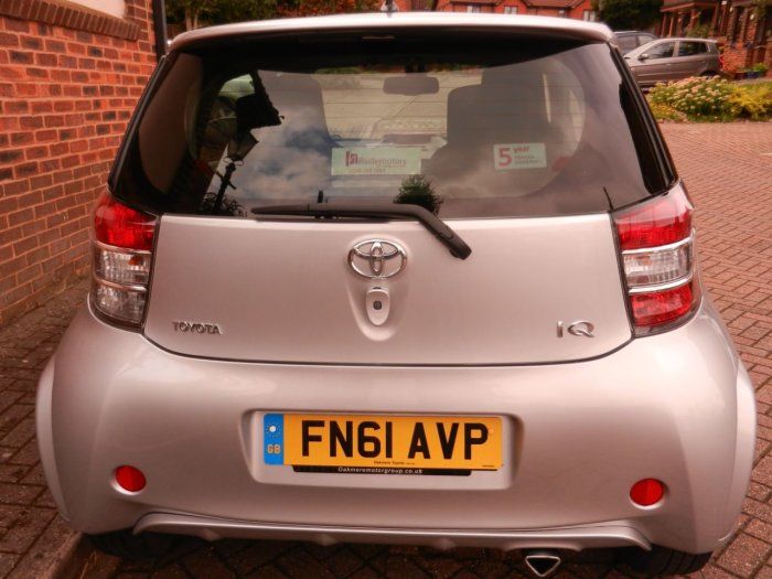 Toyota iQ 1.33 Dual VVT-i 3 3dr image 5