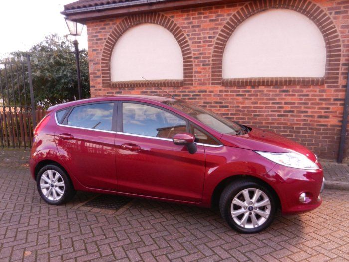 Ford Fiesta 1.25 Zetec 5dr image 2