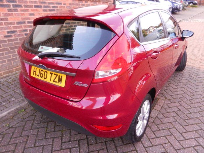 Ford Fiesta 1.25 Zetec 5dr image 3