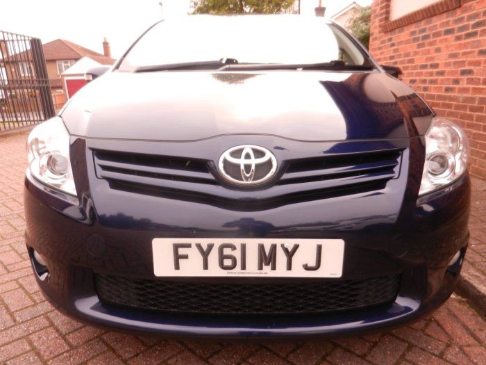 2011 Toyota Auris 1.6 V-Matic TR 5dr image 4