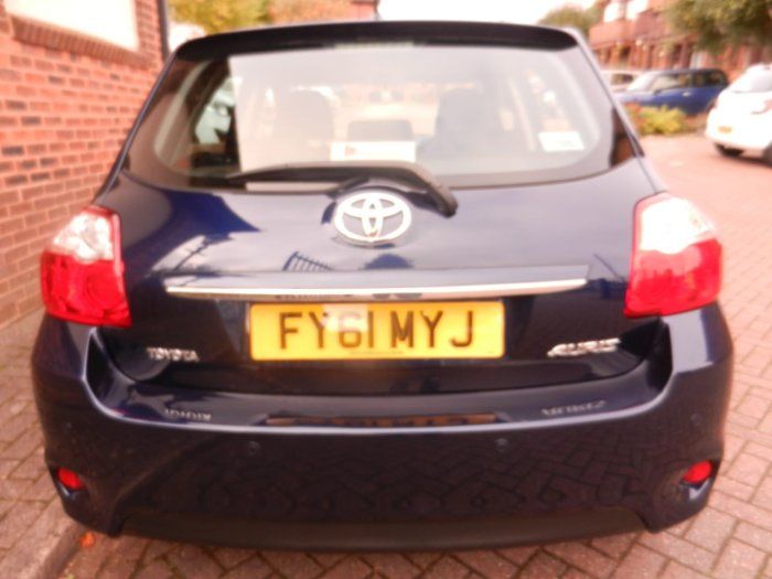 2011 Toyota Auris 1.6 V-Matic TR 5dr image 5