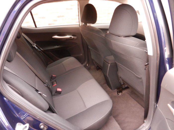 2011 Toyota Auris 1.6 V-Matic TR 5dr image 8