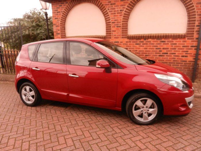 2009 Renault Scenic 1.6 VVT 5dr image 2