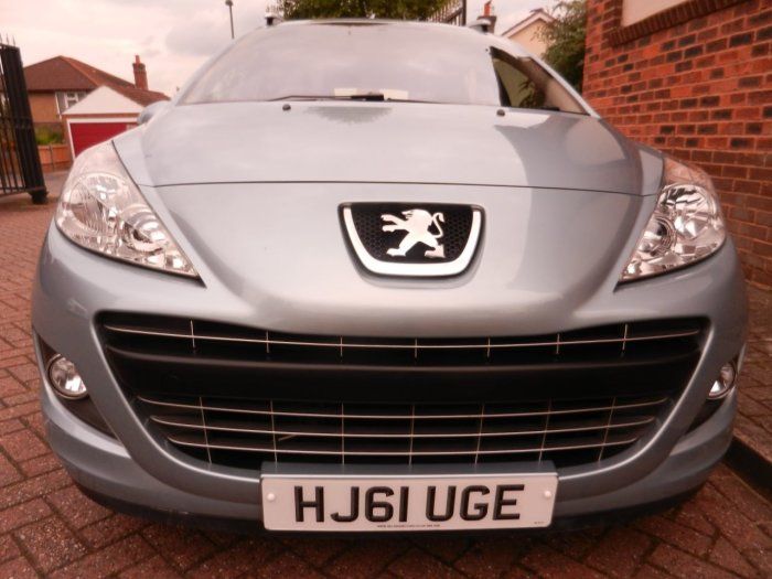 2011 Peugeot 207 1.6 HDi 5dr image 4