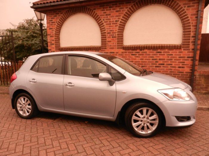 2007 Toyota Auris 1.6 VVTi 5dr image 2