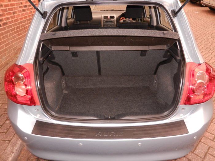 2007 Toyota Auris 1.6 VVTi 5dr image 9