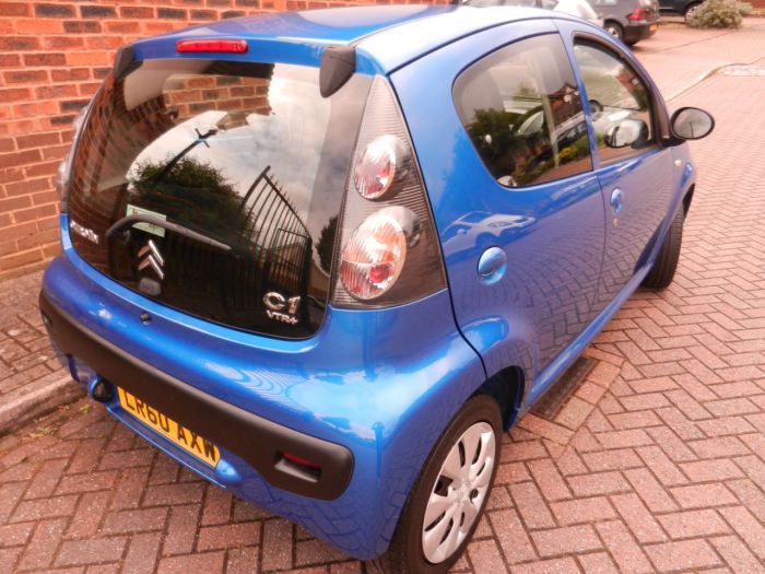 2010 Citroen C1 1.0i VTR+ 5dr image 3