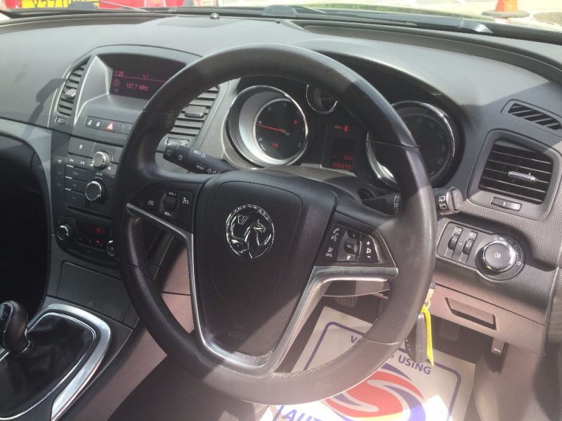2012 Vauxhall Insignia 2.0 CDTI image 6