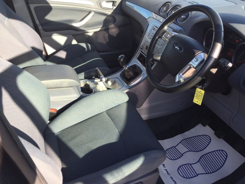 2008 Ford S-Max Zetec 2.0 TDCI image 7