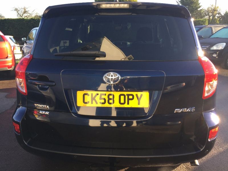 2008 Toyota RAV4 XT-R 2.2 D-4D 5dr image 4