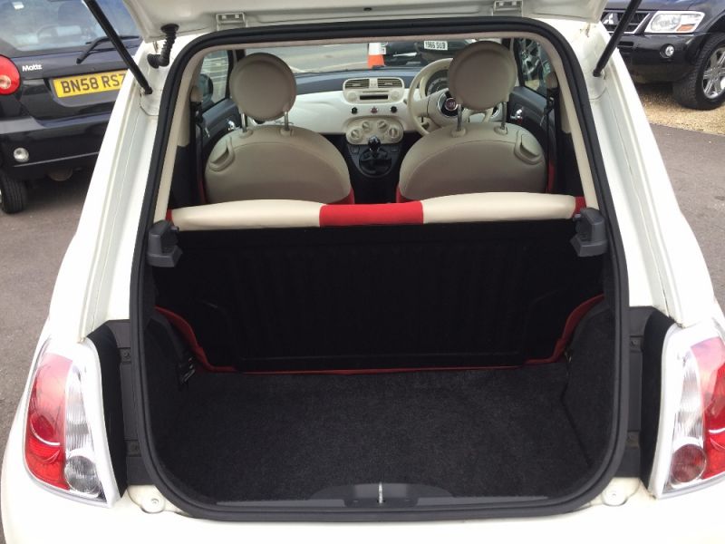 2010 Fiat 500 POP 1.3 image 10