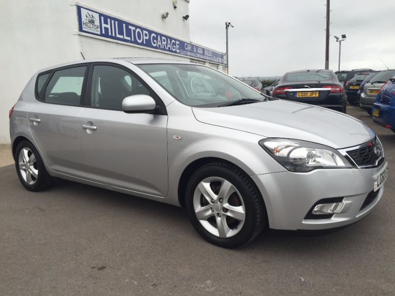 2010 Kia Ceed Series 2 1.6 5dr image 1