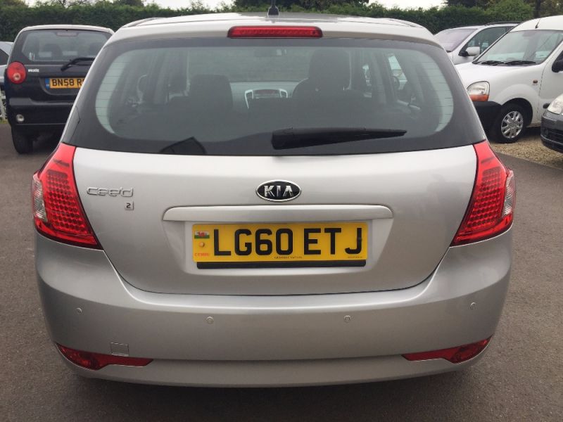 2010 Kia Ceed Series 2 1.6 5dr image 3
