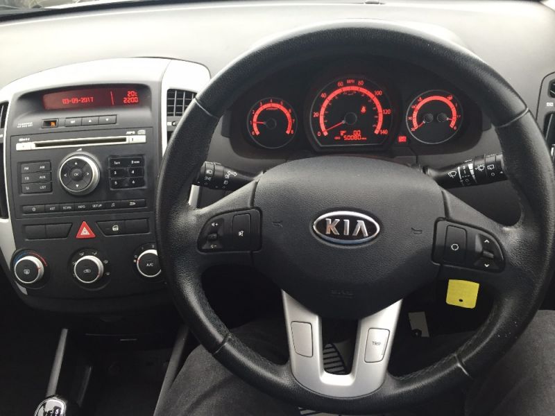 2010 Kia Ceed Series 2 1.6 5dr image 6
