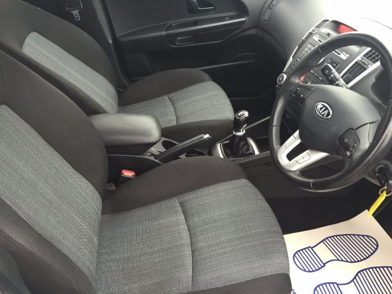 2010 Kia Ceed Series 2 1.6 5dr image 7