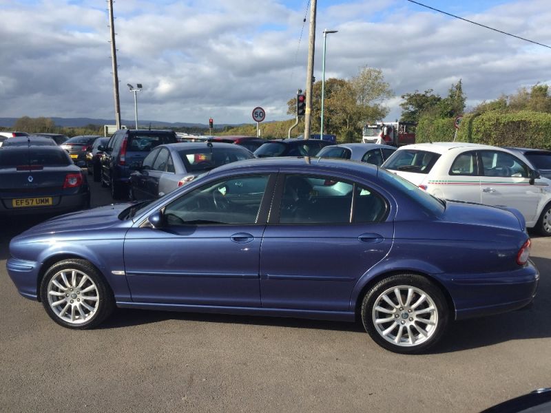 2004 Jaguar X-Type 2.0 D Sport image 4