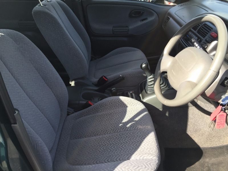 2002 Suzuki Grand Vitara 2.0 5dr image 7