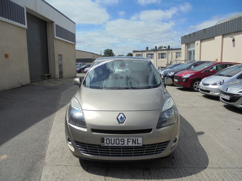 2009 Renault Grand Scenic 1.5 DCI image 2