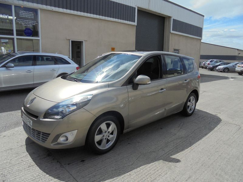 2009 Renault Grand Scenic 1.5 DCI image 3