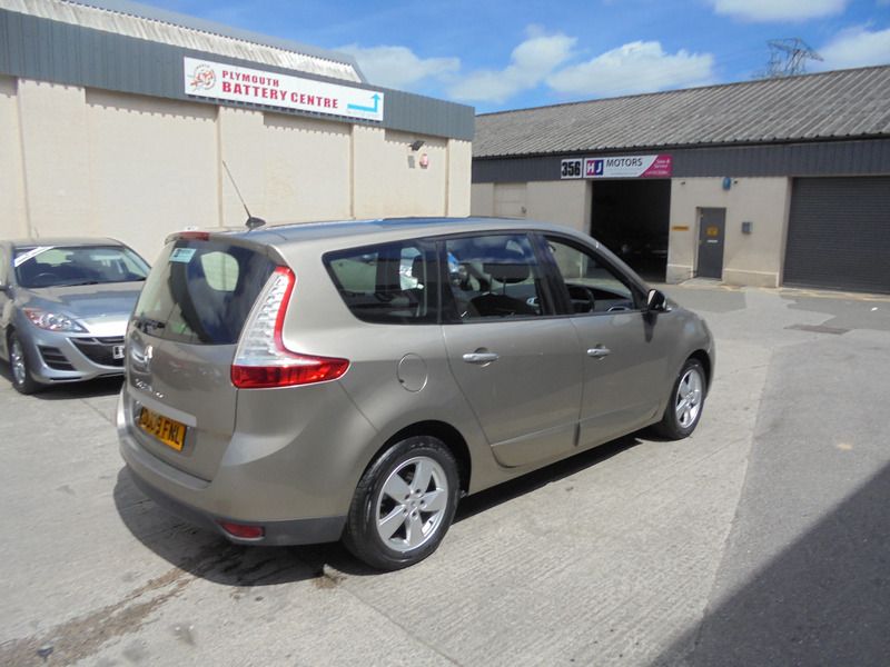 2009 Renault Grand Scenic 1.5 DCI image 5