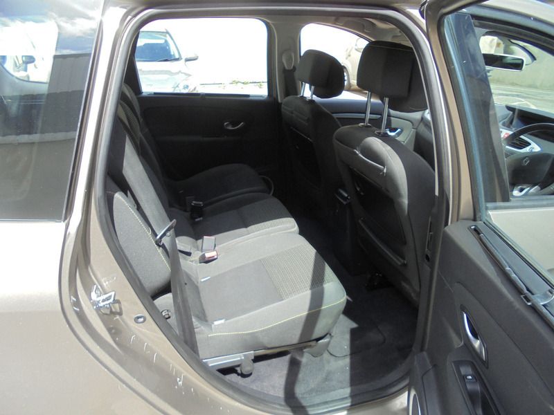 2009 Renault Grand Scenic 1.5 DCI image 7