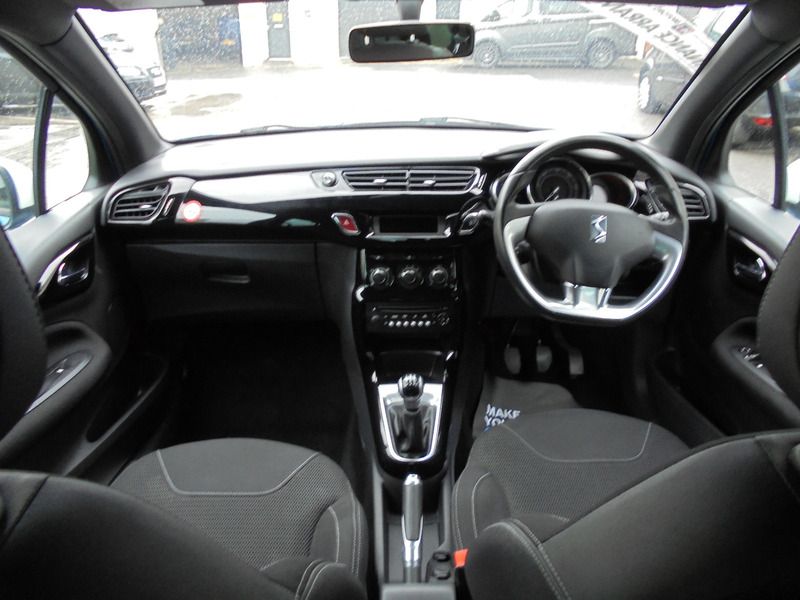 2010 Citroen DS3 1.6HDI 16V image 7