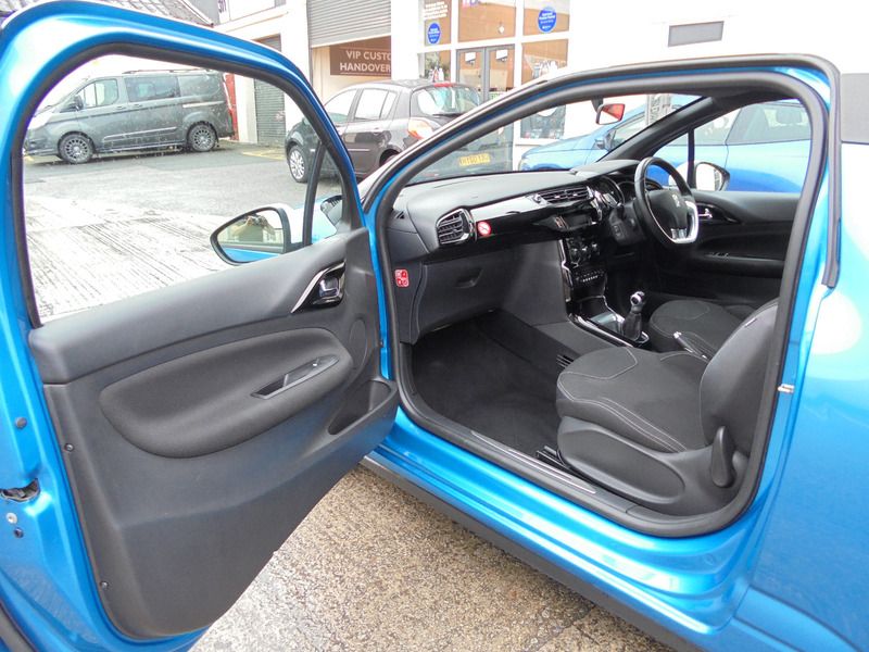 2010 Citroen DS3 1.6HDI 16V image 8