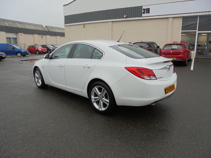 2009 Vauxhall Insignia 1.8I 16V VVT SRI image 4