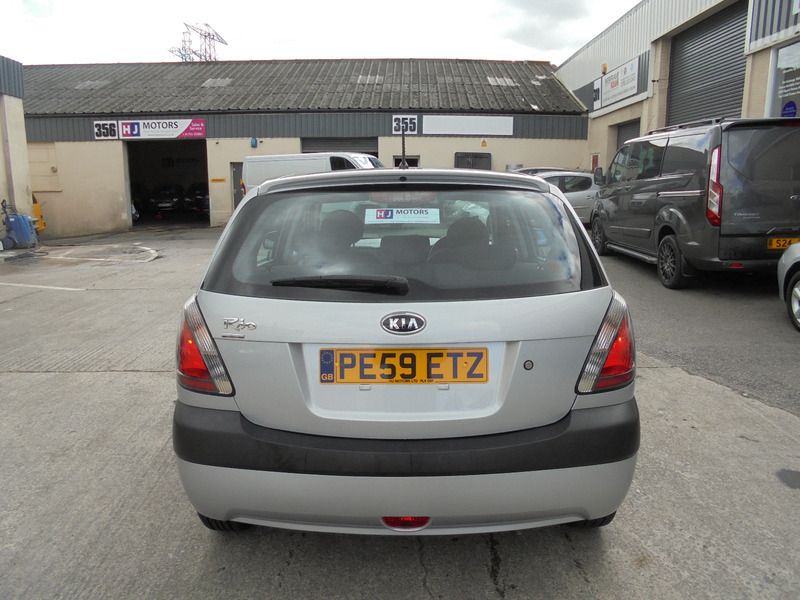 2009 Kia Rio 1.4 image 5