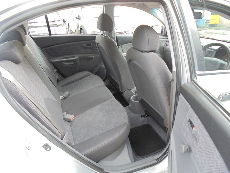 2009 Kia Rio 1.4 image 7