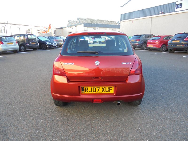 2007 Suzuki Swift 1.5 GLX image 4