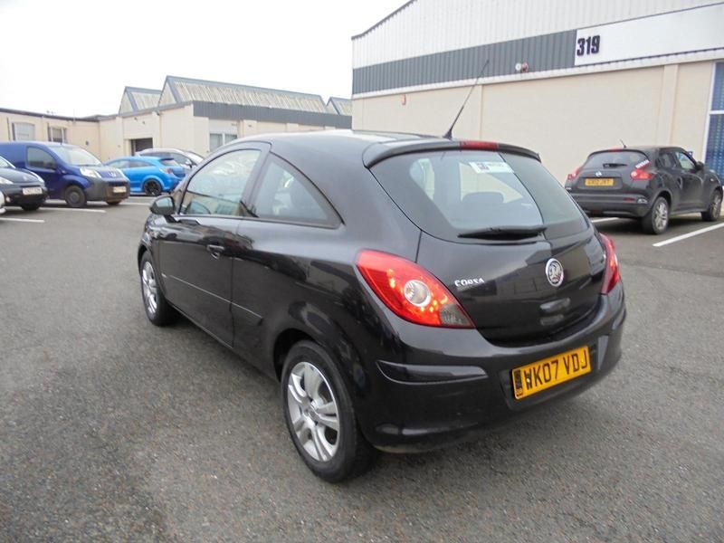 2007 Vauxhall Corsa 1.4I 16V image 4