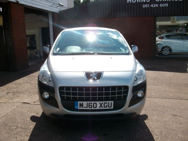 2010 Peugeot 3008 1.6 Sport HDI 5dr image 2