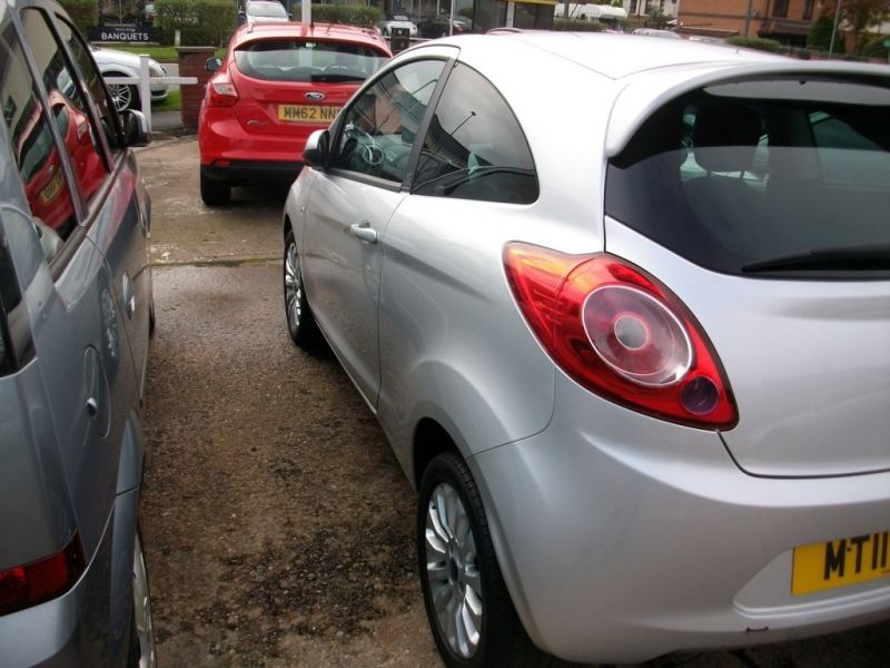 2011 Ford Ka 1.2 Zetec 3dr image 3