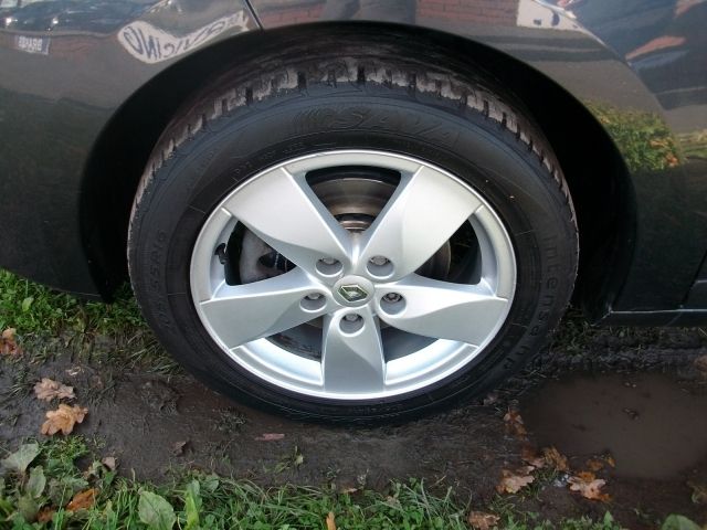 2009 Renault Megane 1.6 Dynamique VVT 5dr image 6