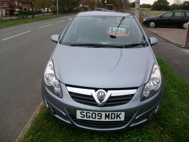 2009 Vauxhall Corsa 1.2 SXI 16V 5dr image 2