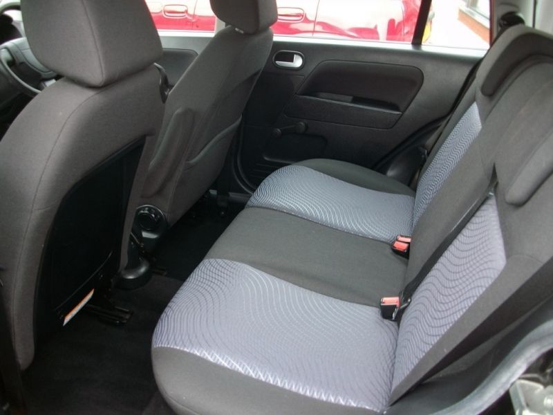 2007 Ford Fusion 1.4 Zetec 5dr image 7