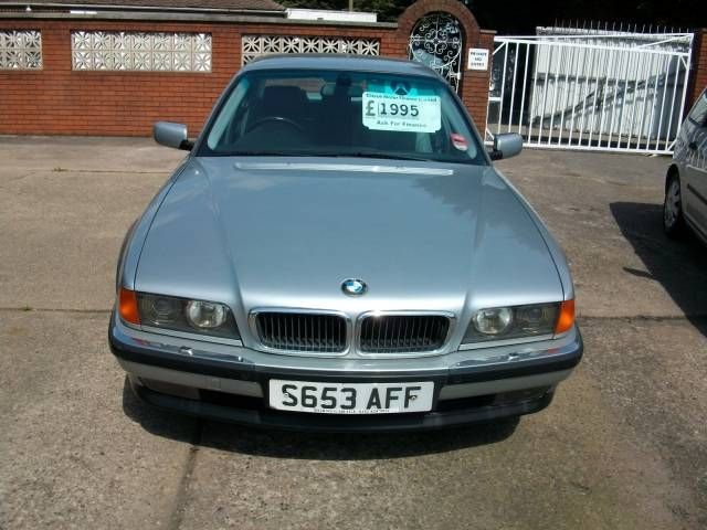 1998 BMW 7 Series 735i V8 4dr image 2