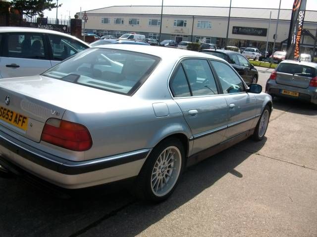1998 BMW 7 Series 735i V8 4dr image 5