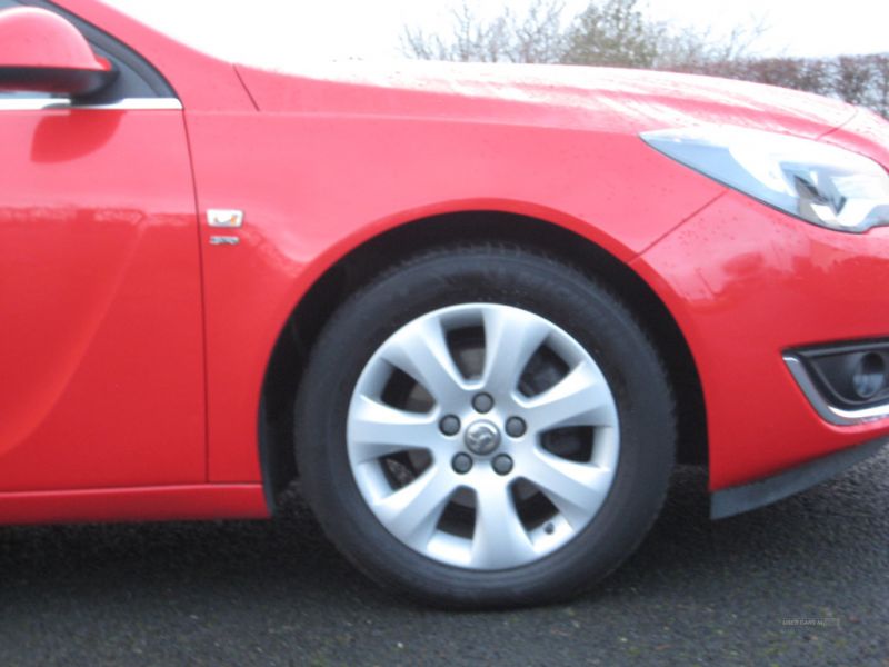 2016 Vauxhall Insignia SRI CDTI S/S image 9