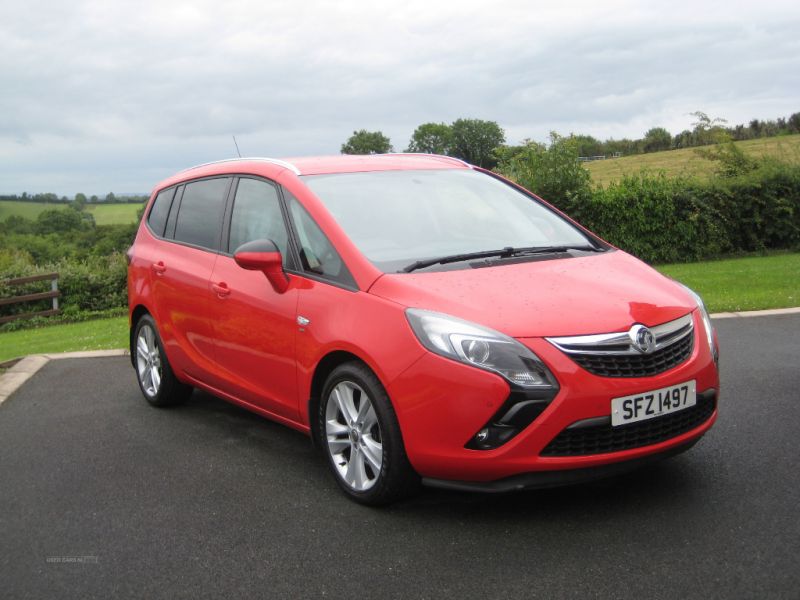 2014 Vauxhall Zafira Tourer SRI CDTI image 1