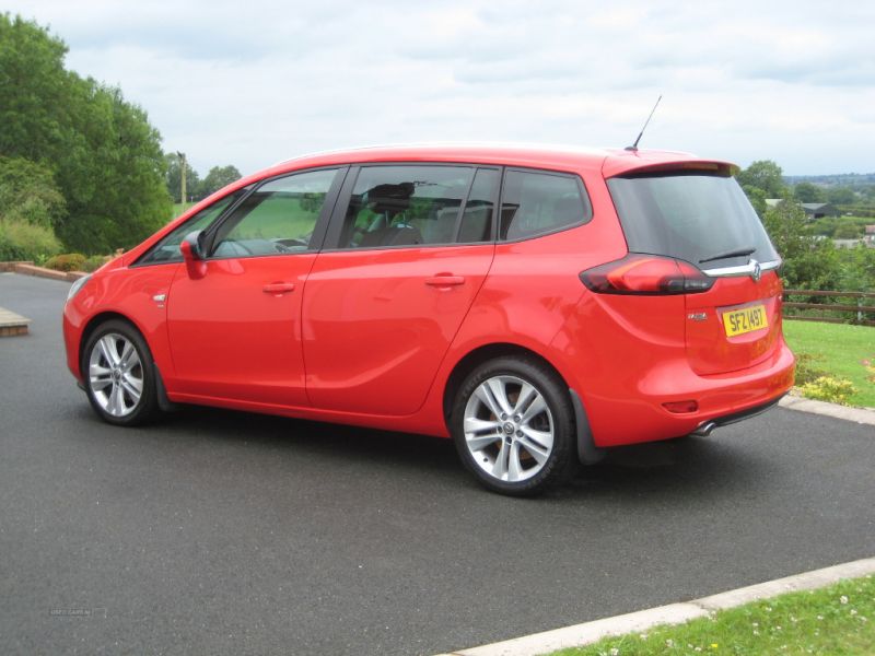 2014 Vauxhall Zafira Tourer SRI CDTI image 3