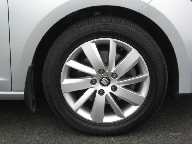 2014 Seat Leon S TDI image 9