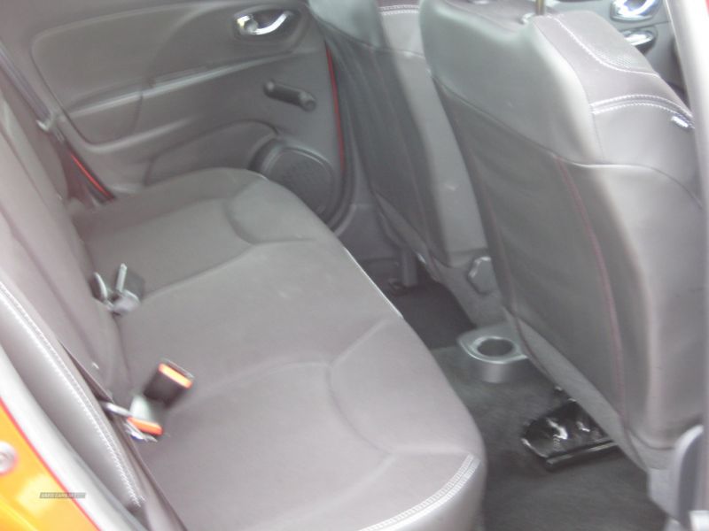 2014 Renault Clio 0.9 image 6