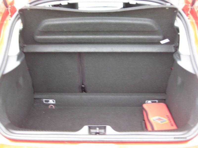 2014 Renault Clio 0.9 image 8